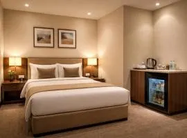 Hotel WOODFALLS INN-Free Airport Pickup