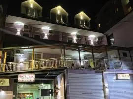 Hotel Reci