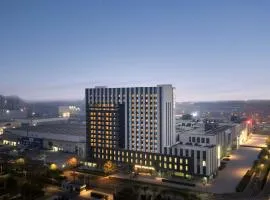 Atour Hotel Zhengzhou East Station Putian West Metro Station
