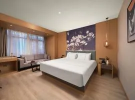 白玉兰商务酒店贵阳观山湖会展城市政府店