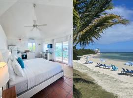 Coralito Bay Suites & Villas, hotel di The Valley