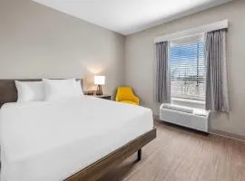 ECHO Suites Extended Stay by Wyndham Colorado Springs Airport