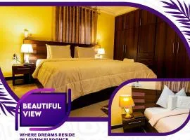 MT EVEREST HOTEL, Kwabenya