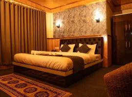 The Lume, Lachung