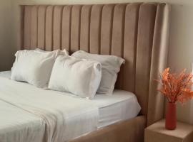Bujojun stay 2 bedrooms apartment in Entebbe, hotel en Entebbe
