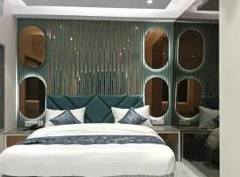 The Arjun - Newly Built Hotel Just 3 Mins from Metro and Railway Station