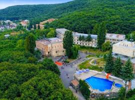 Дом Писателей Цахкадзора, Hotel in Zaghkadsor