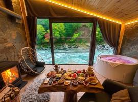 Ayder River Resort Bungalows & Villa, hotel di Çamlıhemşin