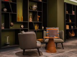 Holiday Inn Hotel Brussels Airport by IHG, מלון בדיגם