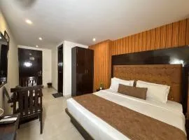 The Radiant Hospitality Near Delhi Airport