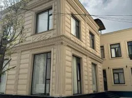 Mirabad Palace Hotel