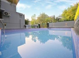 II EMPYREAN STAYS II AURA VILLA II 3BHK II AC II LARGEST SWIMMING POOL II MALAVALI ll โรงแรมในโลนาวาลา