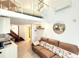 Casa Leon, Stunning Loft in Caleta,直布羅陀的飯店