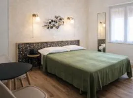 Hotel Costa Azzurra -Free Parking - Easy Stay -Spotorno