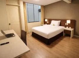 Palmetto Hotel Business La Perla