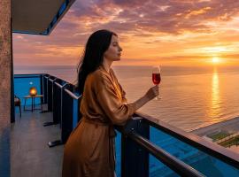 Panorama Luxury Sea View Hotel，巴統的飯店