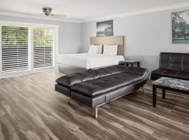 Lone Oak Lodge, hotell sihtkohas Monterey