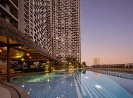 Pinnacle Moments Residence