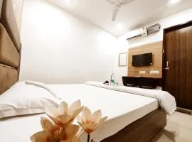 HOTEL COLLECTION INN - Your Comfortable Stay