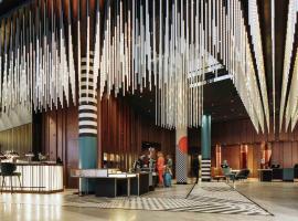 Pullman Berlin Schweizerhof, Hotel in Berlin