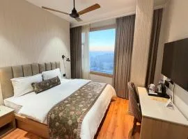 Tripli Hotels M & Resort
