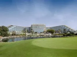 JA Lake View Hotel, Dubai