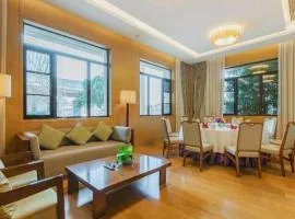 Deefly Yinrun Town Hotel