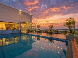 Aaron Riverview Hotel