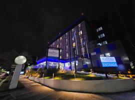 Beverly Hills: Hotel and Business, מלון בסן סלבדור