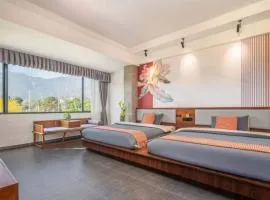 Grand airport hotel by Guangzhou Konggang -Free shuttle bus 24Hours