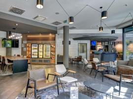 Novotel Suites München Parkstadt Schwabing, hôtel à Munich