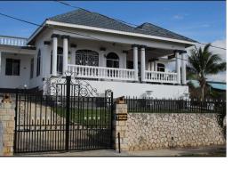 Paradise Palms Jamaica Vacation Rental, khách sạn ở Montego Bay