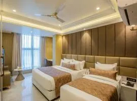 Hotel Aroma Plaza Near Delhi Airport