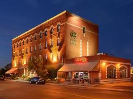 Hotel du Fjord, hotel in Saguenay