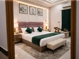 Hotel Royal Awadh Inn near Ram Mandir