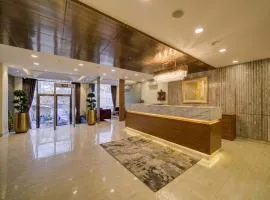 The D'Capitol Delhi, International Airport with Airport Drop