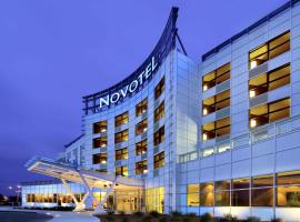 Novotel Montréal Aéroport, hotel v destinaci Dorval