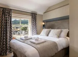 Wheatsheaf Inn