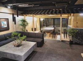 MATSUMOTO CASTLE hostel, ξενοδοχείο σε Matsumoto