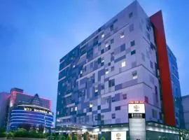HORU HOTEL MANGGA DUA SQUARE