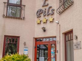 Hotel Pils with Self-Check in, hotel a Sigulda