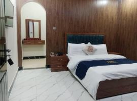 MZ HOTELS & Restaurant, готель у місті Mingora