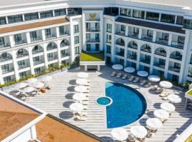Chamada Girne Hotel Spa and Casino, hotel sa Kyrenia