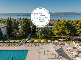 Bluesun Holiday Village Bonaca - Full Board, hotel in Bol