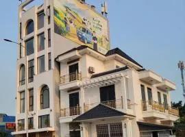 Hotel 19