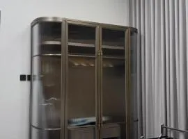 فندق غولدن هاوس ان