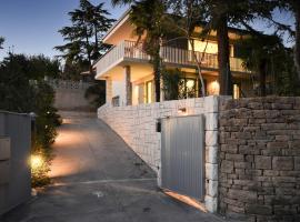 Forgotten Garden Villa, ξενοδοχείο σε Portorož