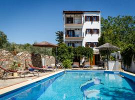 Hotel Photo: Seranides Boutique Hotel