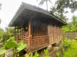 Svarga Uma Penebel, Tabanan