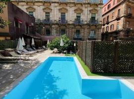 San Max Hotel, hotel Cataniában